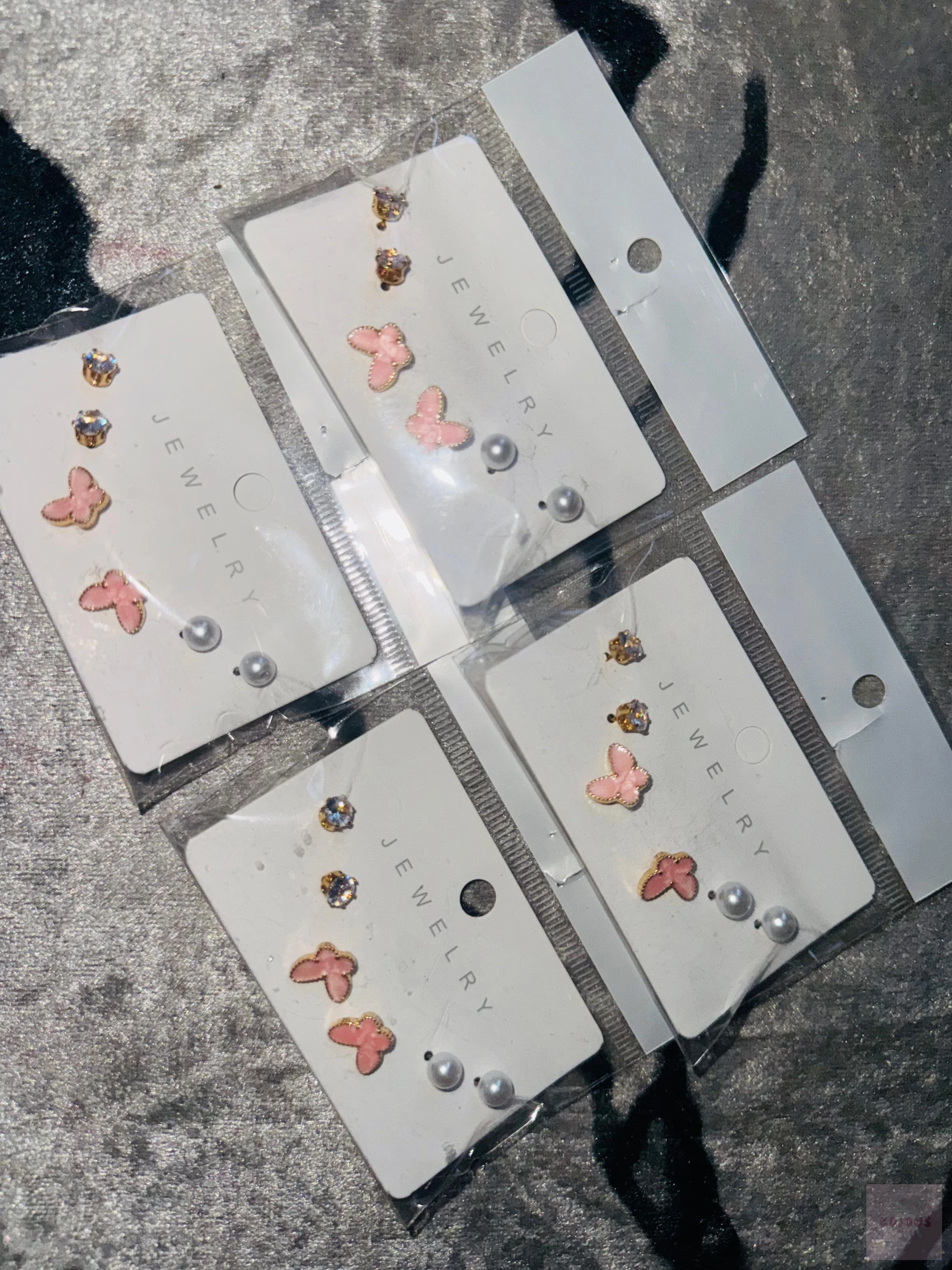 Simple pearl butterfly stud ear top - Krious Crafts